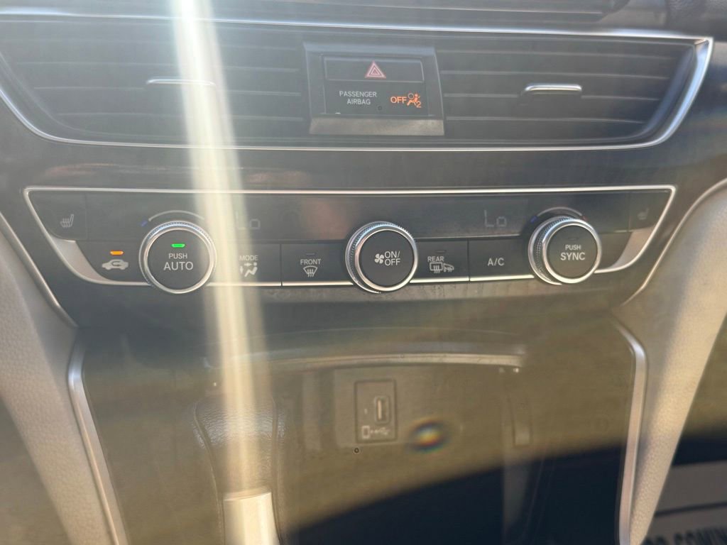 Used 2020 Honda Accord EX image 21