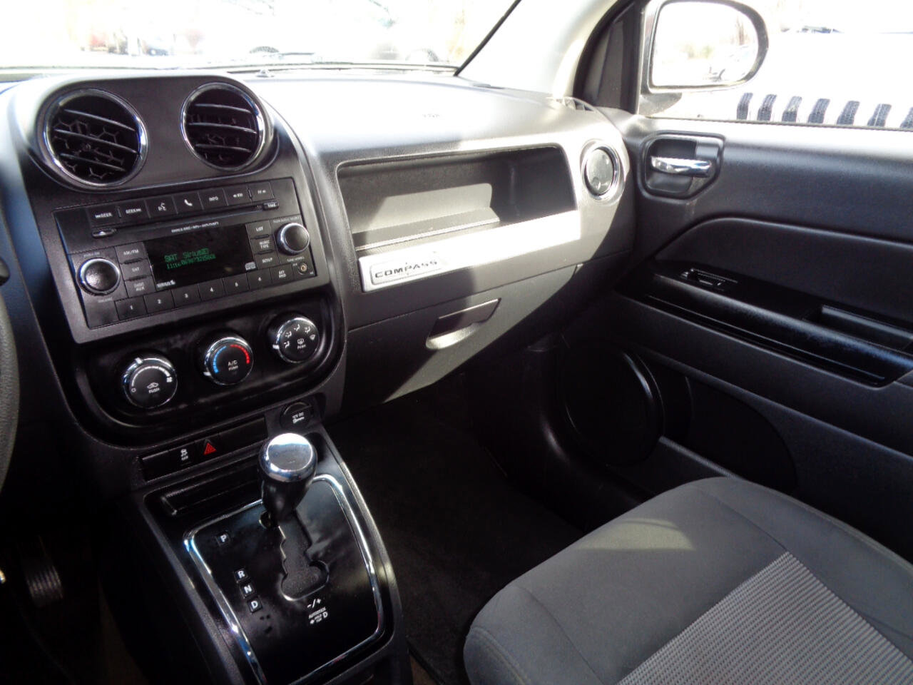 Used 2016 Jeep Compass Sport w/ Power Value Group image 17