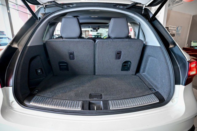 Used 2019 Acura MDX SH-AWD image 25