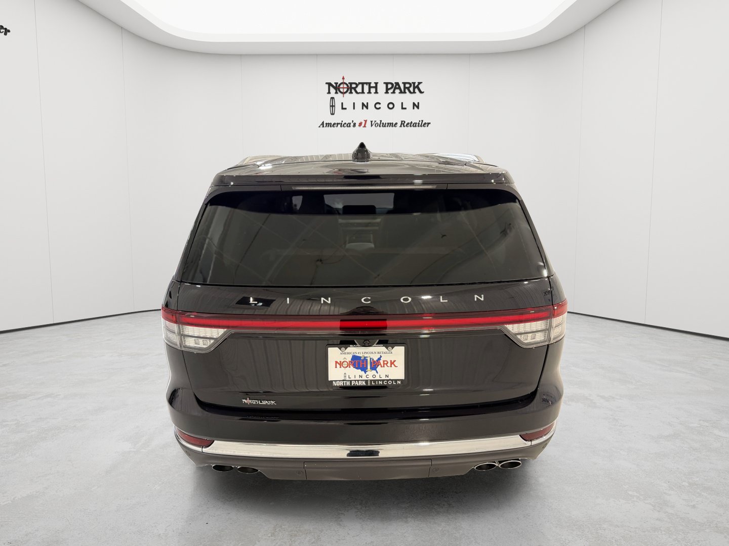 New 2026 Lincoln Aviator 2WD image 28