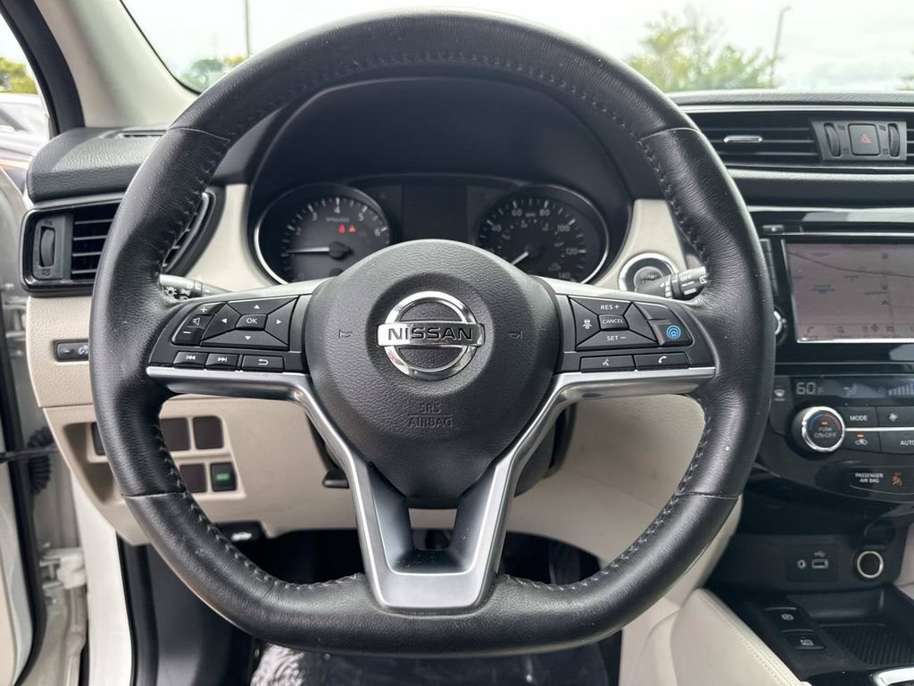 Certified 2019 Nissan Rogue Sport SL w/ Premium Package FWD image 27