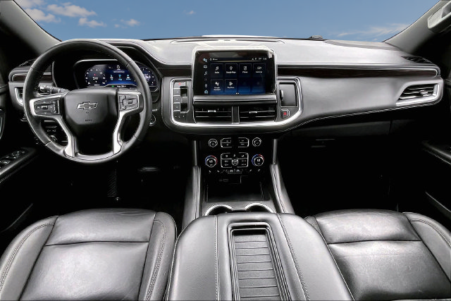 Used 2024 Chevrolet Tahoe Z71 w/ Z71 Off-Road Package AWD/4WD image 7