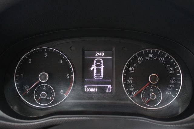 Used 2014 Volkswagen Passat TDI SEL Premium FWD image 11