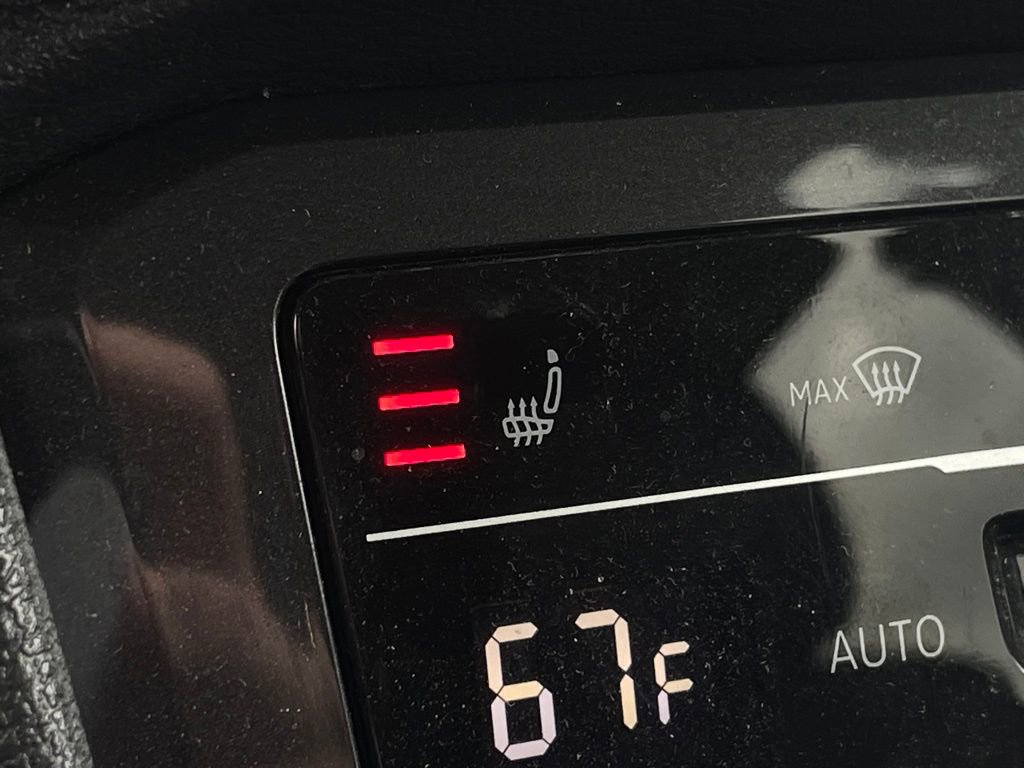 Used 2024 Volkswagen Tiguan SE w/ MDO Package, Two-Row AWD/4WD image 17