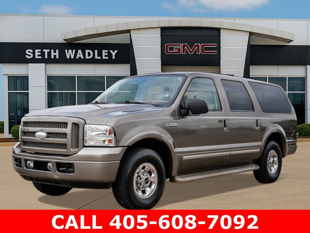 Used 2005 Ford Excursion Limited RWD image 3
