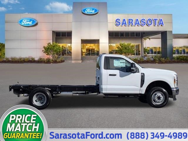 New 2025 Ford F350 XL w/ XL Chrome Package