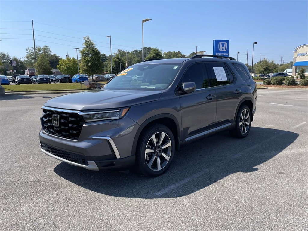 Used 2023 Honda Pilot Elite image 7