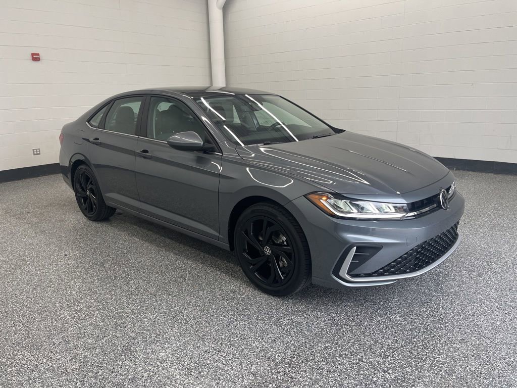 New 2026 Volkswagen Jetta SE image 8