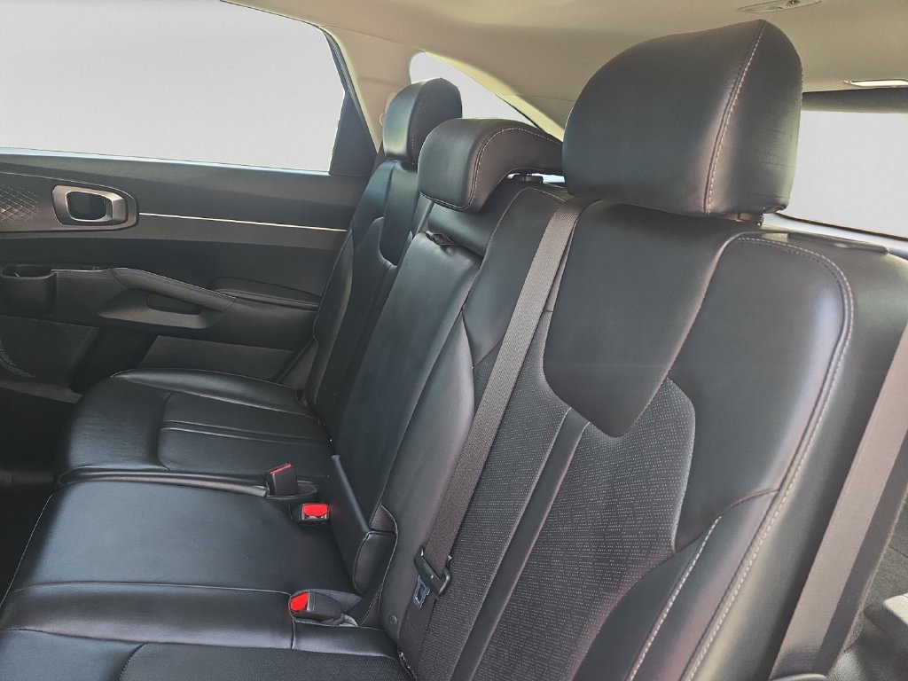 Used 2021 Kia Sorento S w/ Panoramic Sunroof Package AWD/4WD image 25
