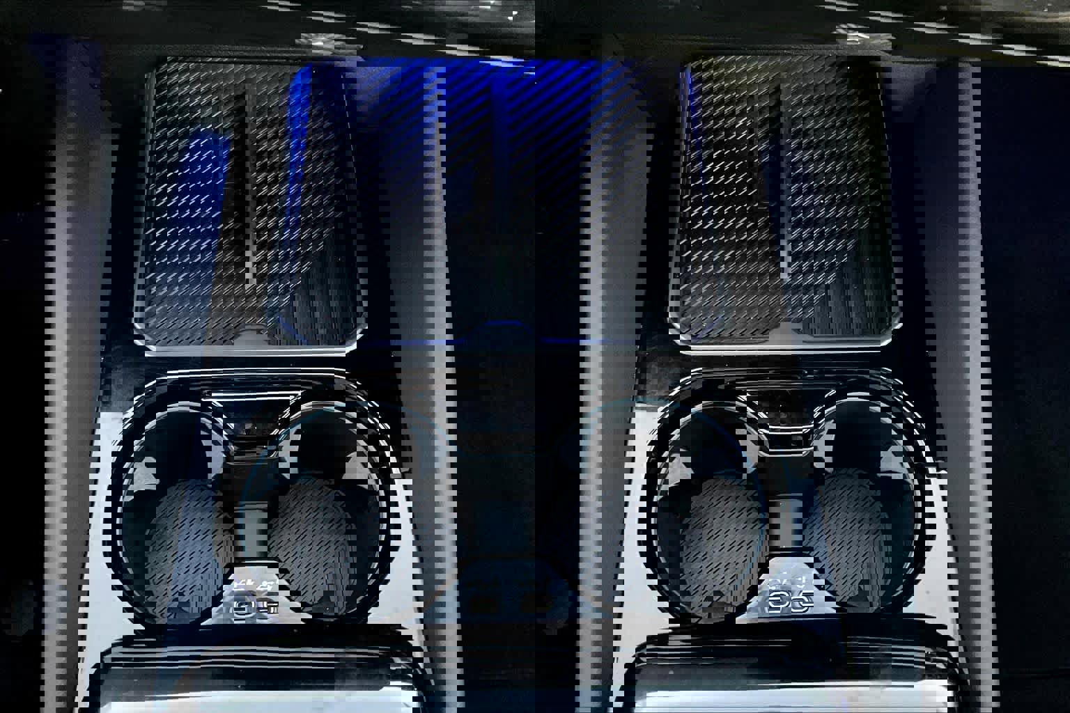 Used 2024 BMW 530i w/ Convenience Package image 39