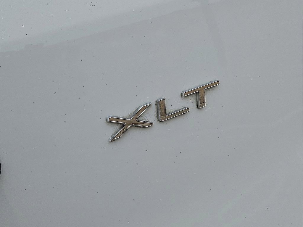 Used 2023 Ford Transit 350 XLT image 14