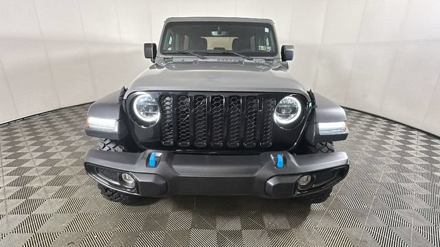 Used 2023 Jeep Wrangler Unlimited w/ 8.4" Radio Group AWD/4WD image 7