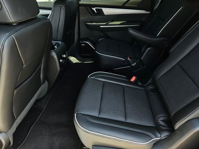 New 2026 Buick Enclave Preferred w/ Power Package image 24