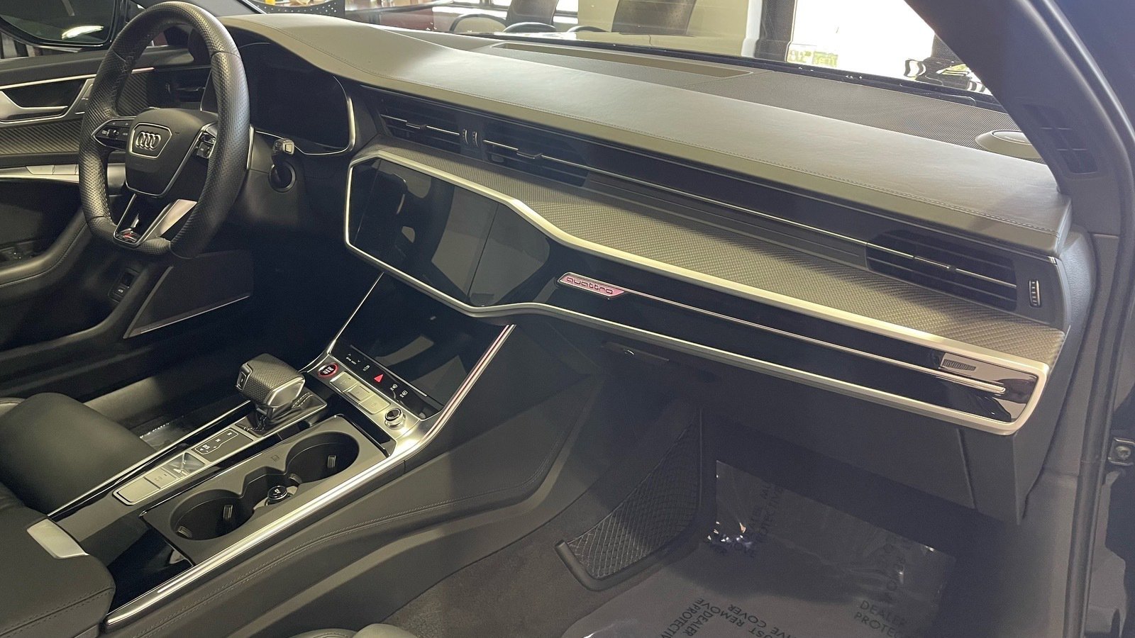 Used 2024 Audi RS 6 performance w/ Matte Carbon Package AWD/4WD image 40