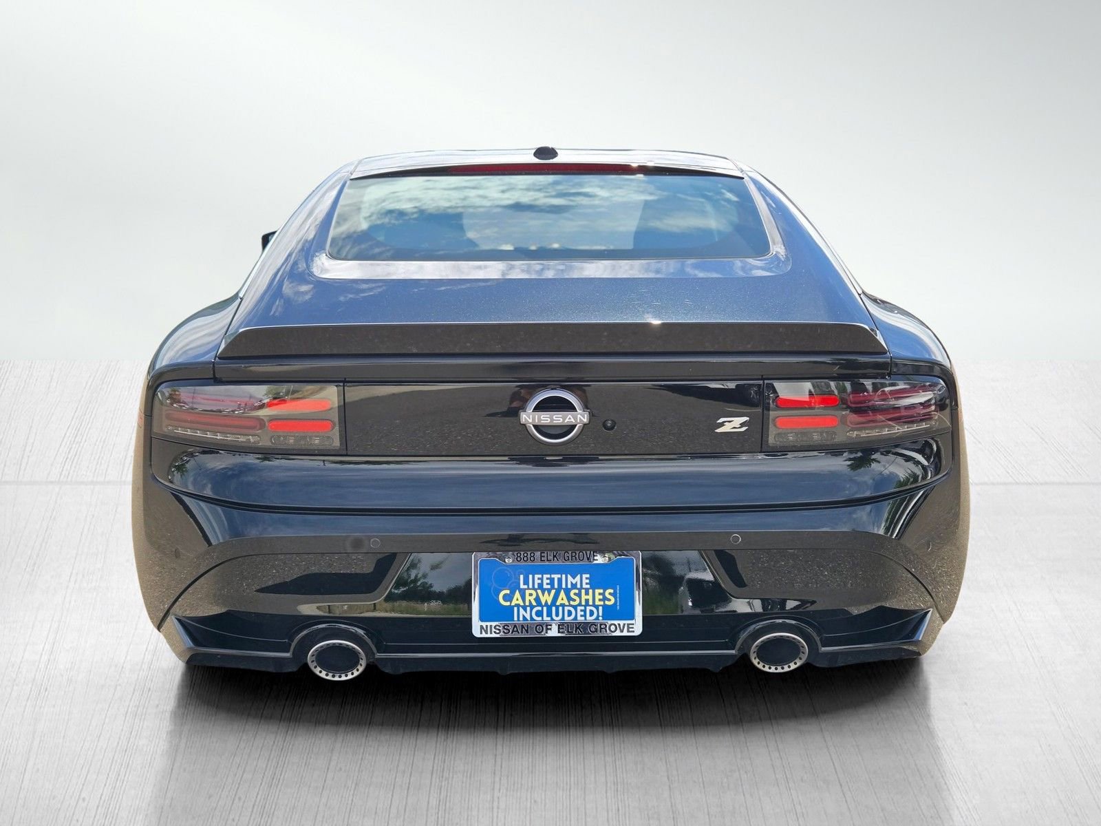 Used 2024 Nissan Z Performance w/ Floor Mat Package RWD image 5
