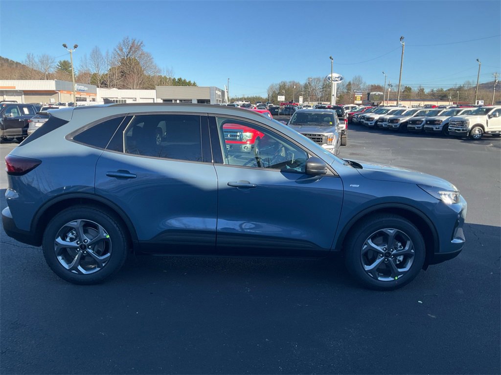 New 2026 Ford Escape ST-Line w/ Tech Pack #1 image 4