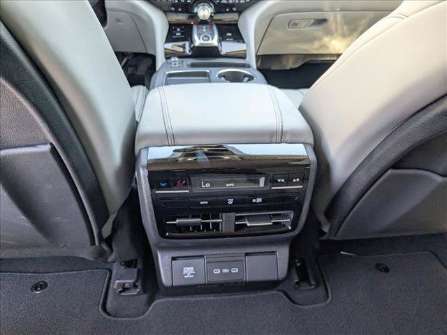 Certified 2026 Acura MDX w/ Technology Package AWD/4WD image 18