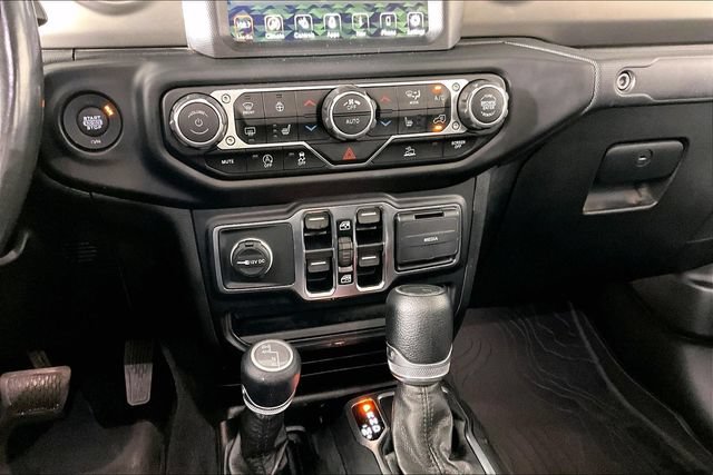 Used 2021 Jeep Gladiator Sport AWD/4WD image 8