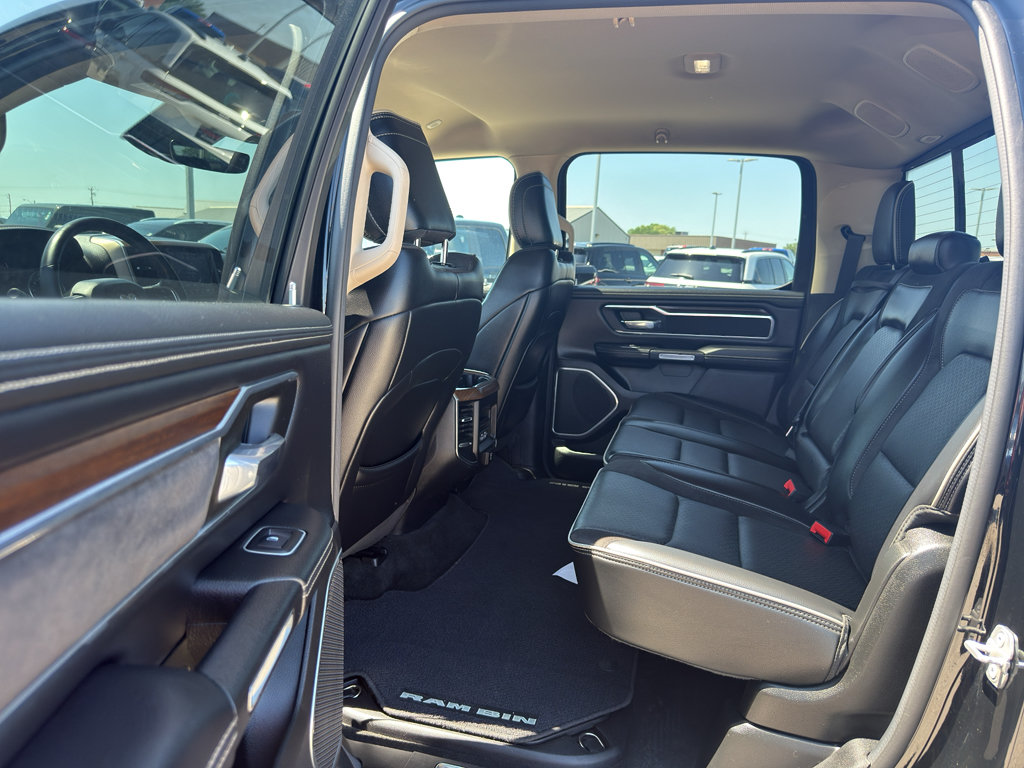 Used 2021 RAM 1500 Laramie AWD/4WD image 30