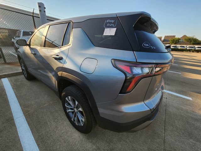 Used 2026 Chevrolet Equinox LT FWD image 6