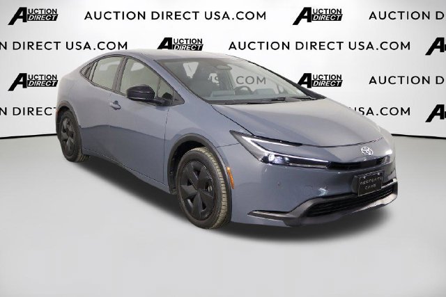 Used 2025 Toyota Prius LE FWD image 47