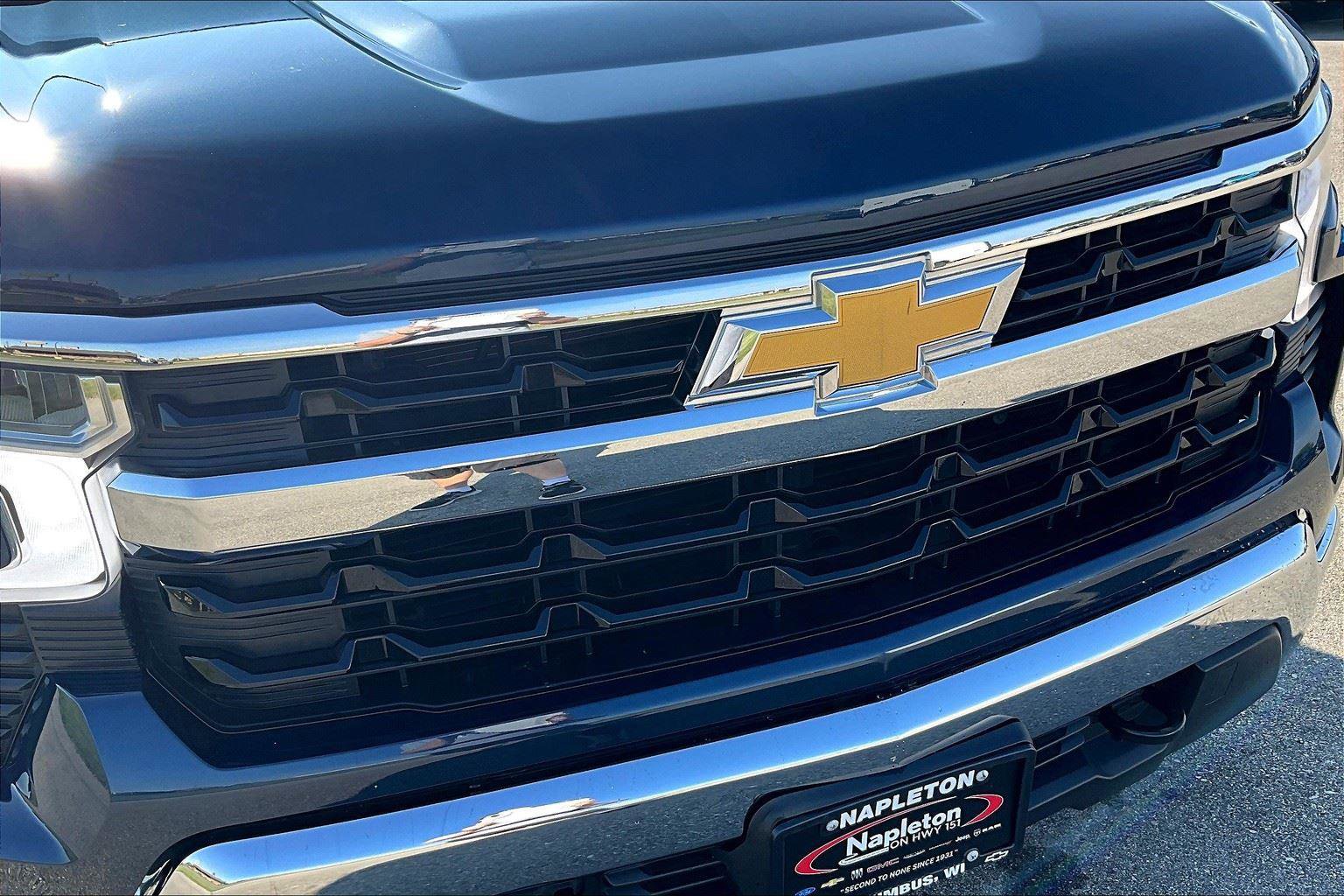 Used 2023 Chevrolet Silverado 1500 LT image 29