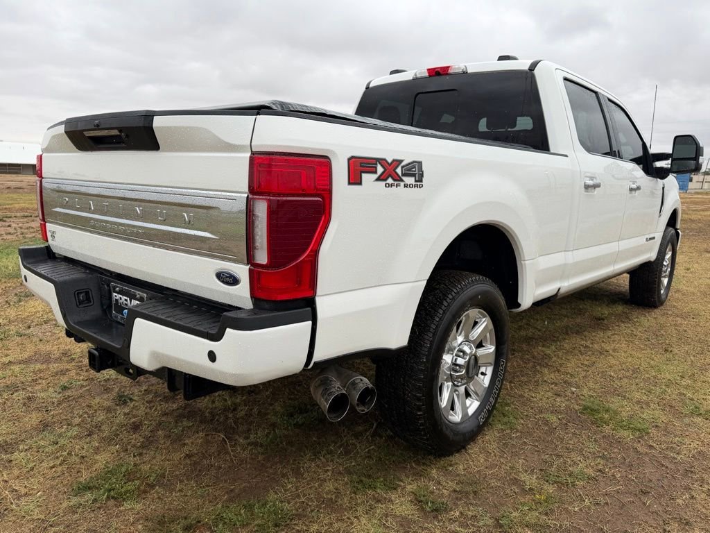 Used 2022 Ford F250 Platinum w/ FX4 Off-Road Package AWD/4WD image 12