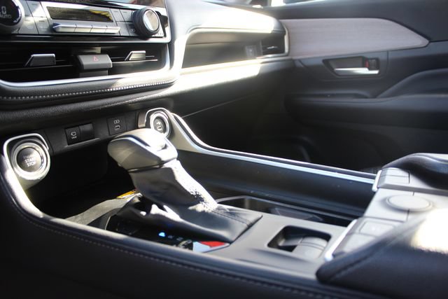 Certified 2025 Toyota Grand Highlander AWD image 65