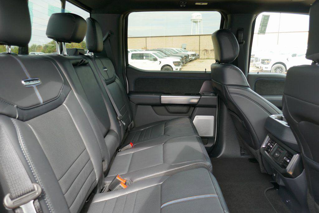 New 2026 Ford F250 Platinum image 16