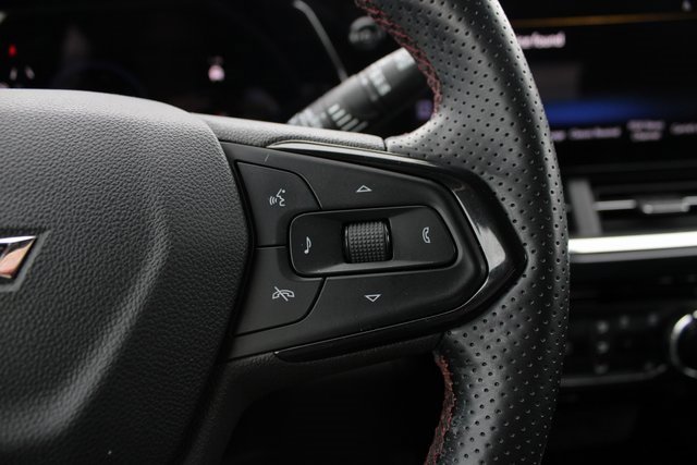 Used 2024 Chevrolet Trax RS w/ Driver Confidence Package image 13