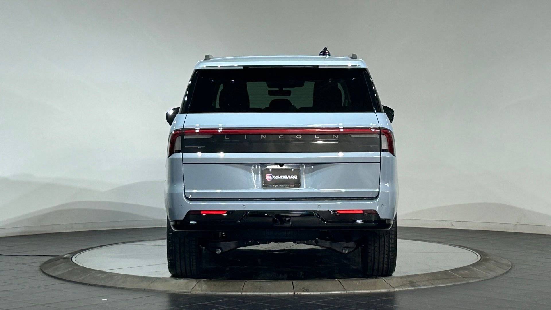 New 2026 Lincoln Navigator Premiere AWD/4WD image 8