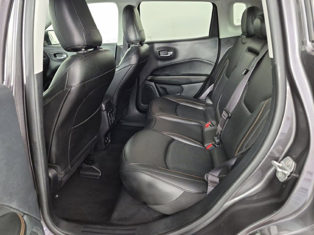 Used 2021 Jeep Compass Limited AWD/4WD image 30