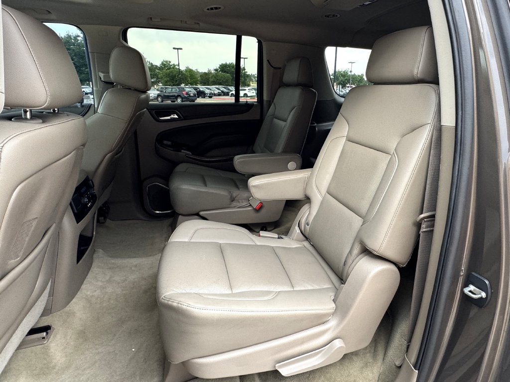 Used 2016 Chevrolet Suburban LTZ AWD/4WD image 21