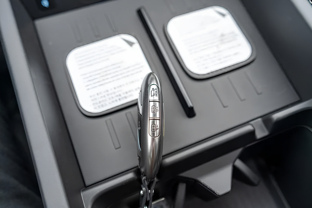 New 2026 Hyundai Santa Fe Calligraphy AWD/4WD image 13