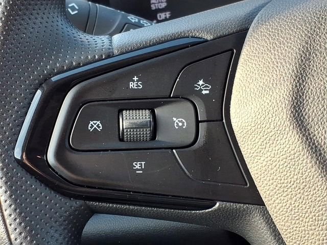 Used 2025 Chevrolet Trax LS w/ LS Convenience Package FWD image 24