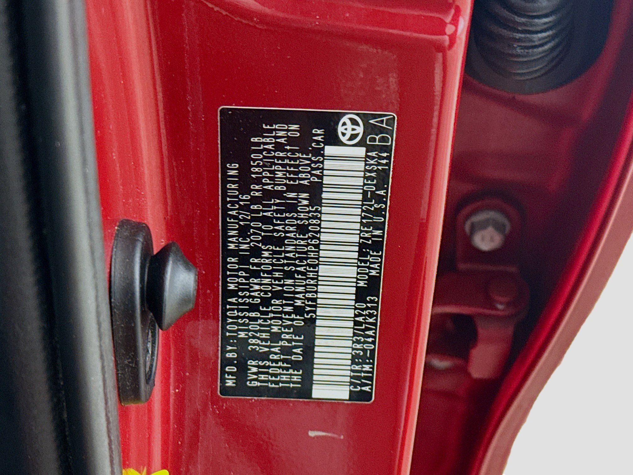 Used 2017 Toyota Corolla XSE image 40