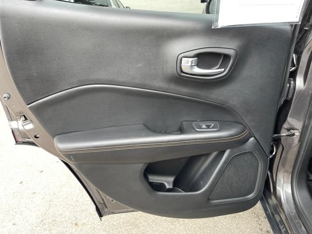 Used 2020 Jeep Compass Limited AWD/4WD image 28
