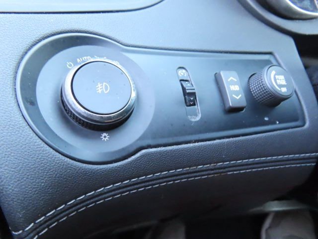 Used 2014 Buick LaCrosse Leather w/ Driver Confidence Package image 28