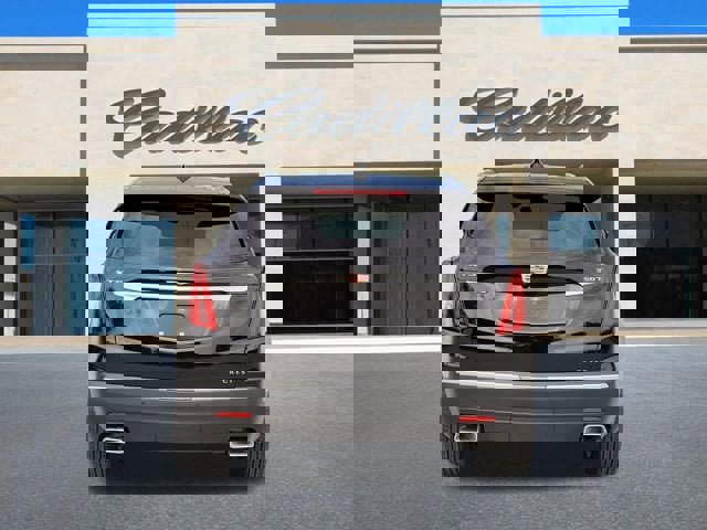 New 2026 Cadillac XT5 Luxury image 4