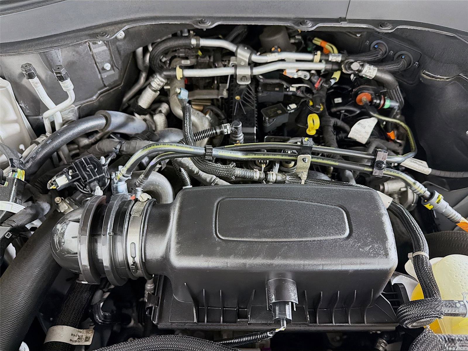 Used 2021 Ford Explorer XLT w/ Equipment Group 202A image 30