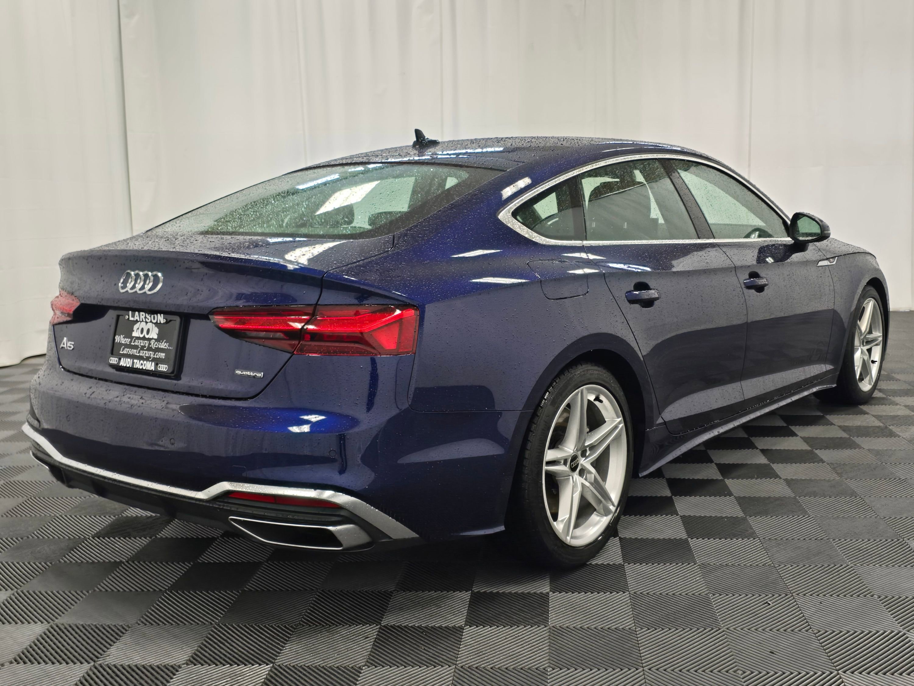 Used 2022 Audi A5 2.0T Premium image 6