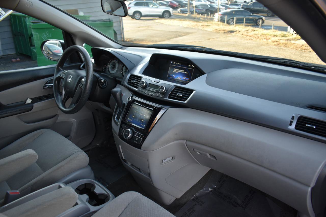 Used 2014 Honda Odyssey EX image 13