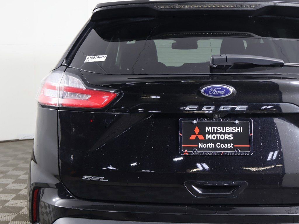 Used 2023 Ford Edge SEL w/ Convenience Package image 13