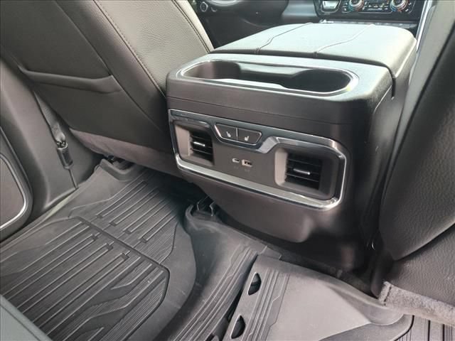 Used 2024 GMC Sierra 1500 Denali w/ Denali Reserve Package AWD/4WD image 11