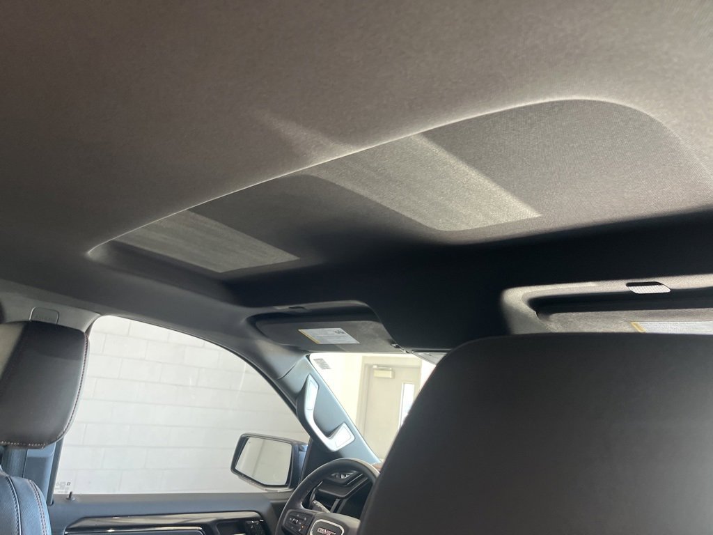 Used 2024 GMC Sierra 1500 AT4 w/ Technology Package image 34