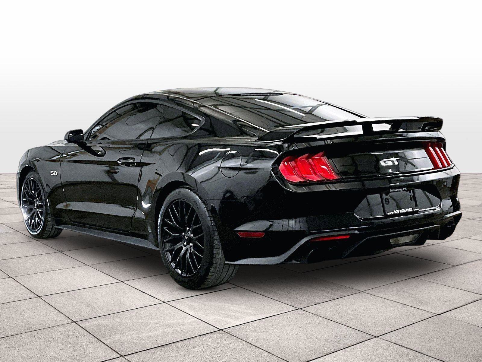 Certified 2018 Ford Mustang GT w/ GT Performance Package image 10
