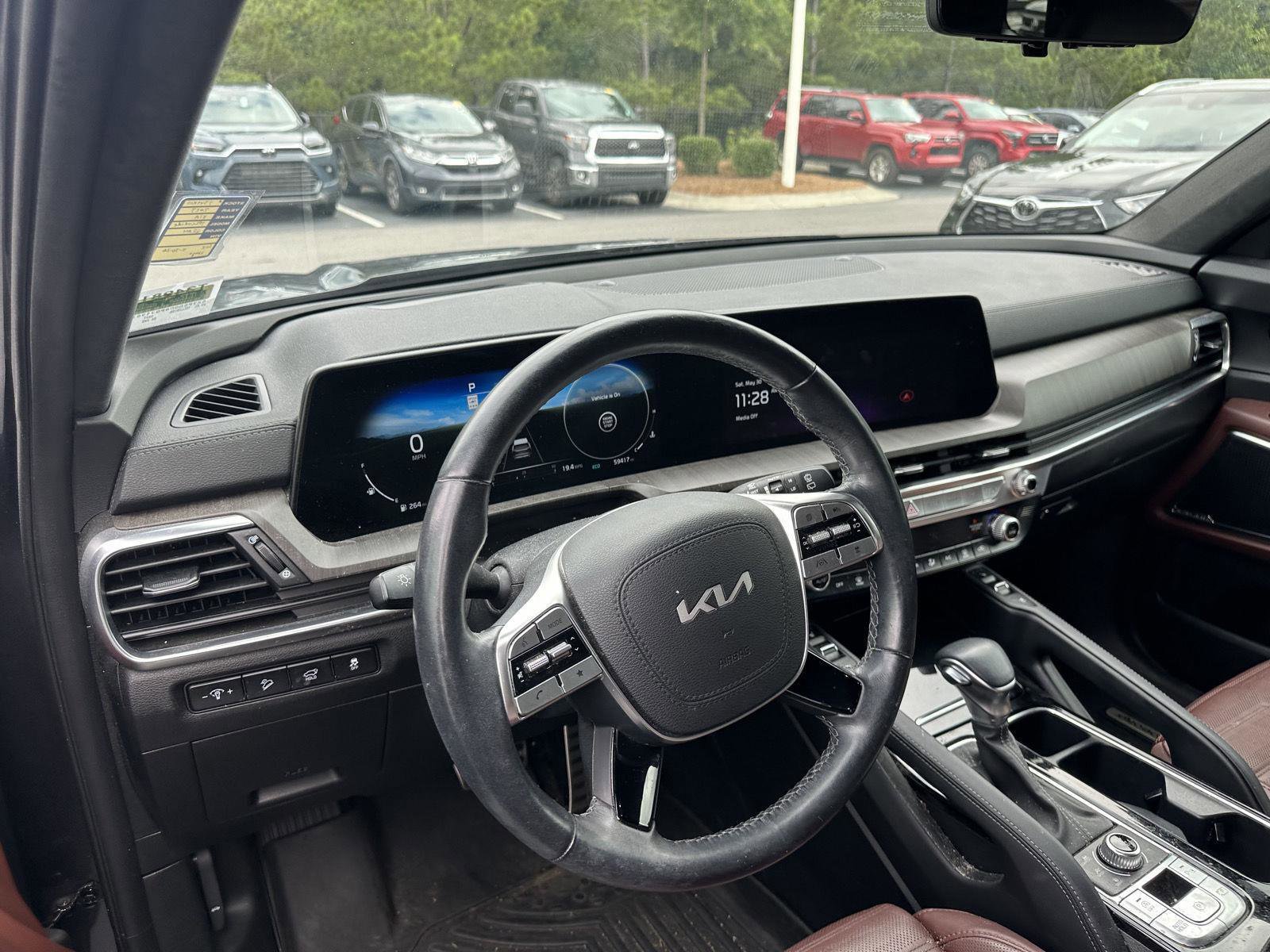 Used 2023 Kia Telluride SX Prestige AWD/4WD image 11
