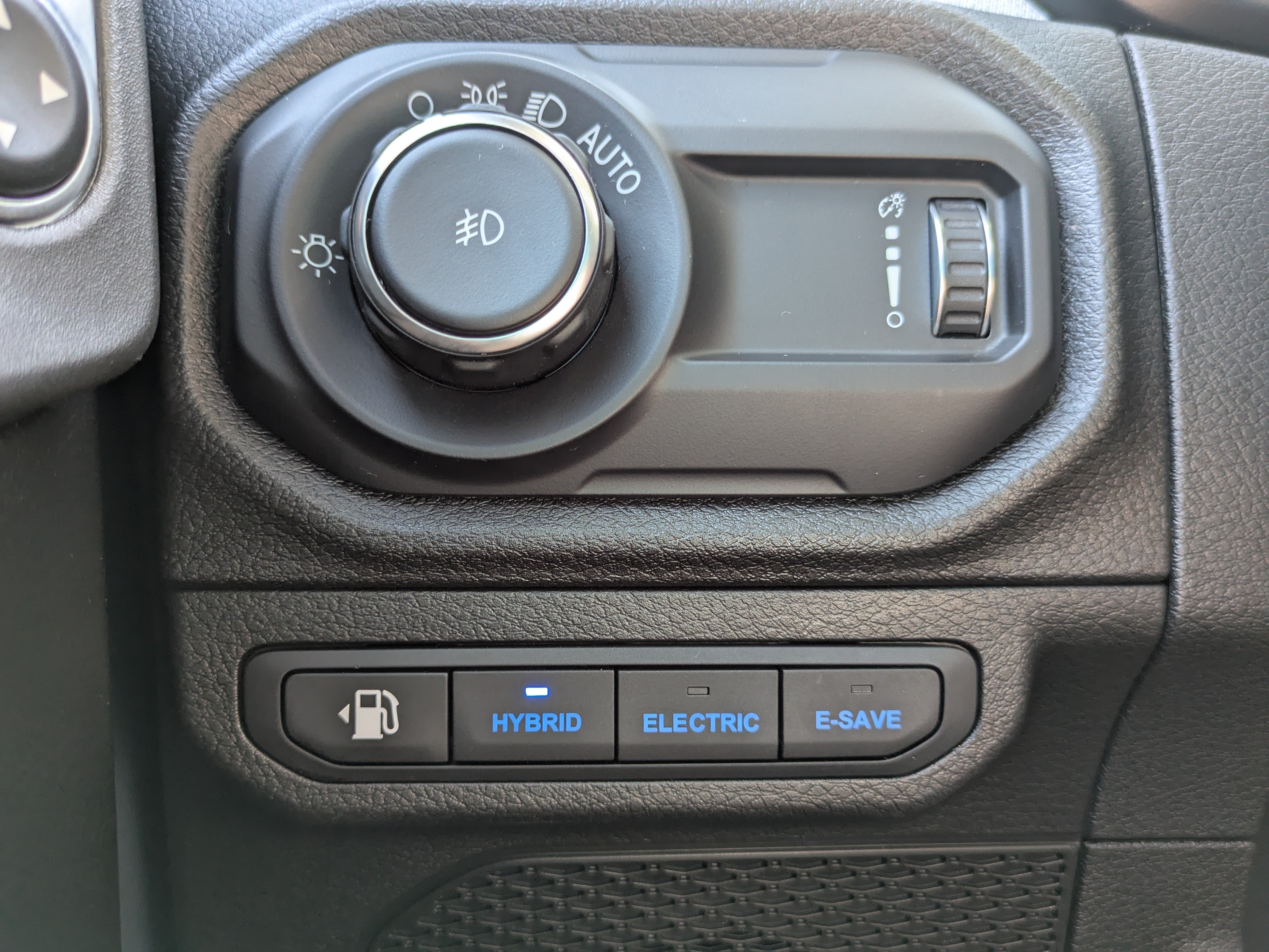 Used 2025 Jeep Wrangler Unlimited Sport S 4xe AWD/4WD image 16