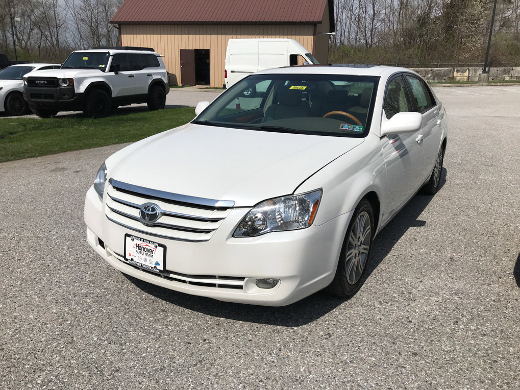Used 2005 Toyota Avalon Limited image 4
