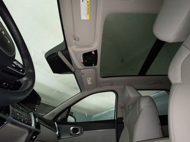 Used 2023 Kia Sorento SX FWD image 22